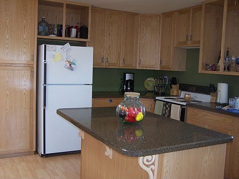 Beautifully updated kitchen