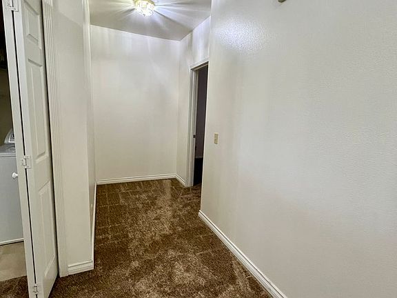 3rd image of 5711 Vista Dr APT 202