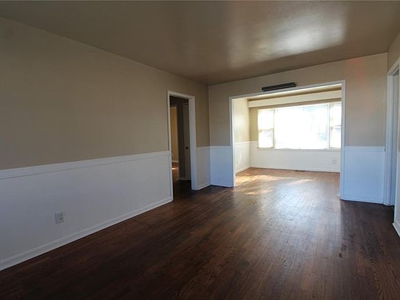 3rd image of 3312 SE 20th St