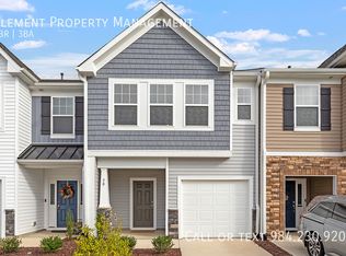 30 Snowshill St #1, Angier, NC 27501