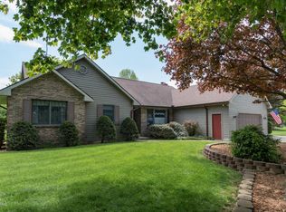 5743 Stoney Brook Rd, Kalamazoo, MI 49009