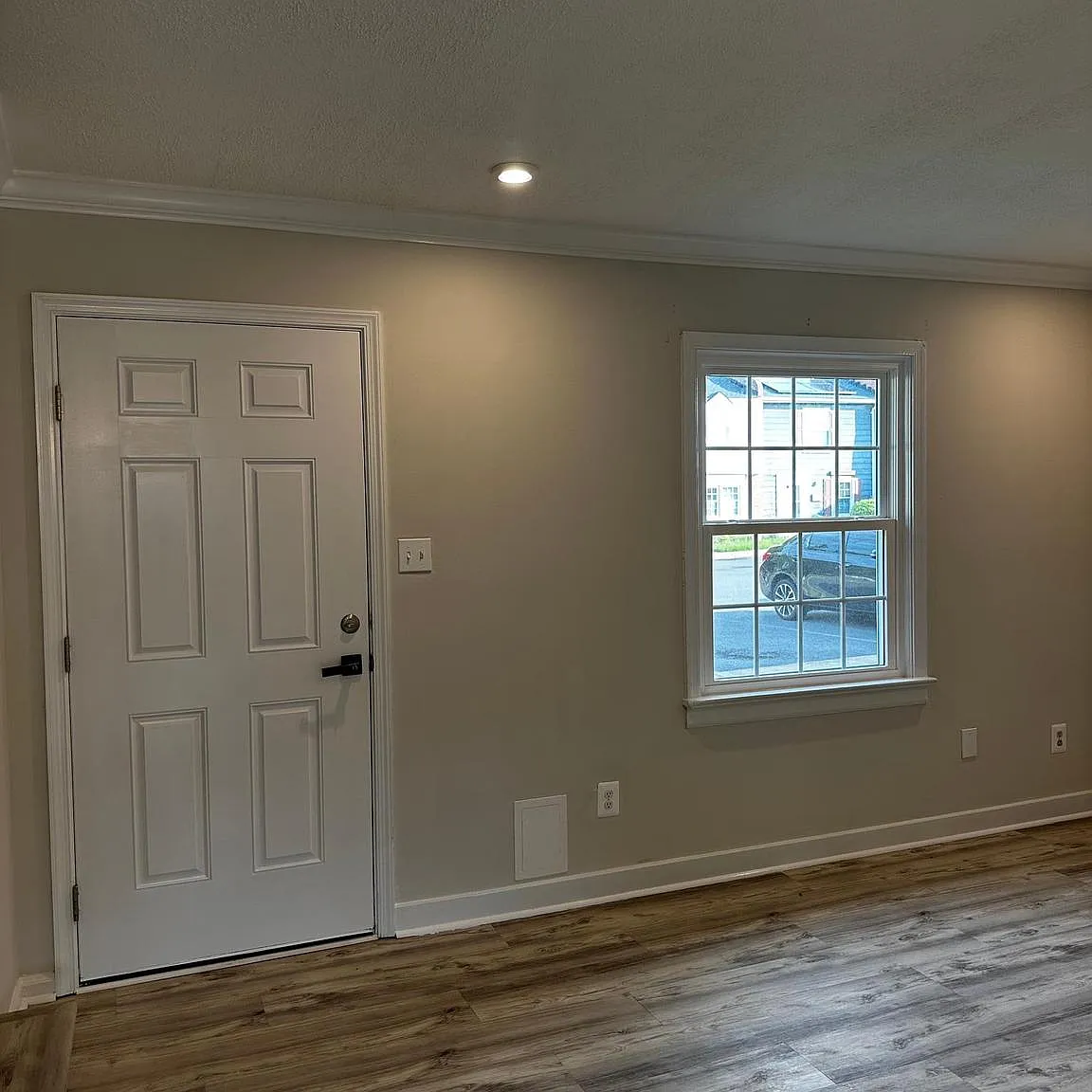 2 bed, 1.5 bath, $1,799 — Photo 2