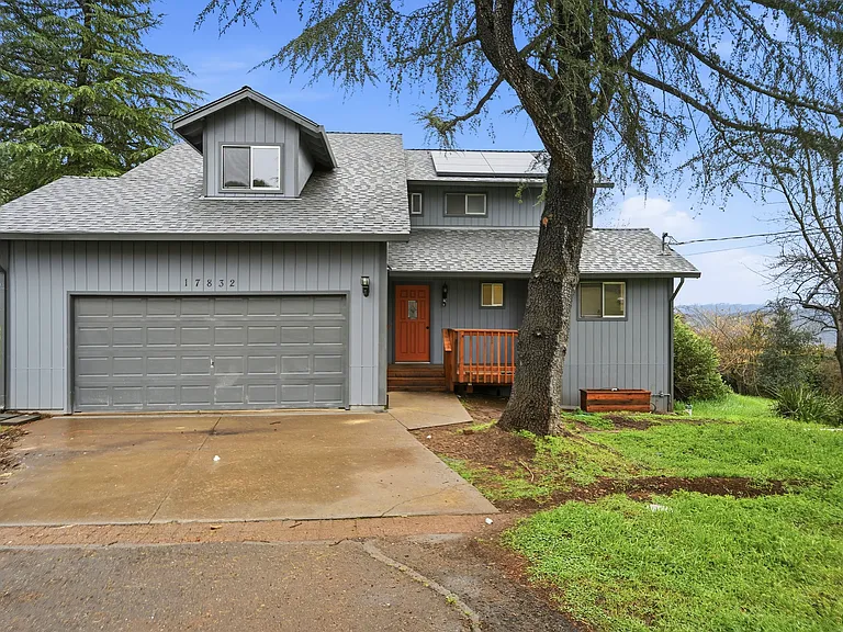 17832 Deer Hill Rd — Photo 2