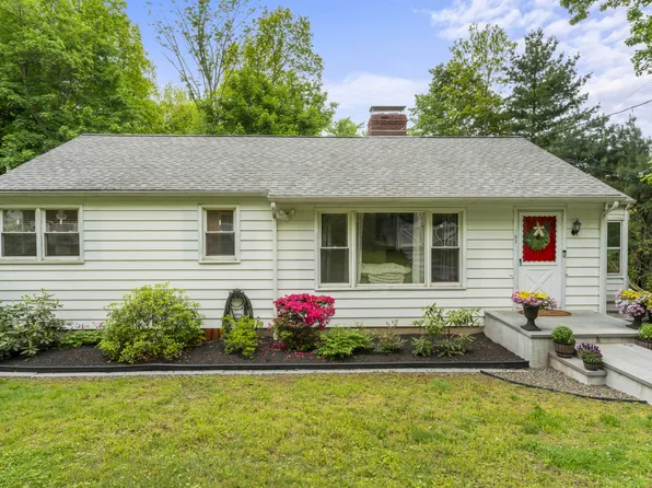 51 Interlaken Road, Stamford, CT 06903