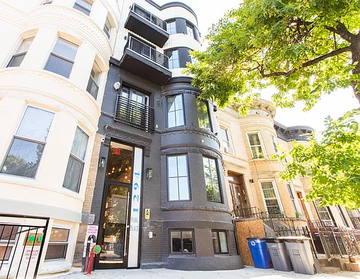 Rented by Jankos Group LLC | media 9