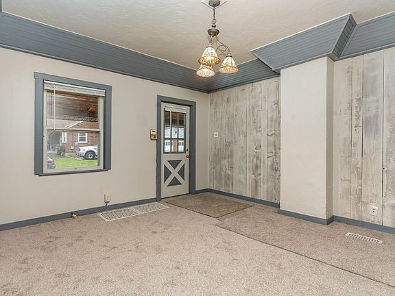 3rd image of 6224 Wren St