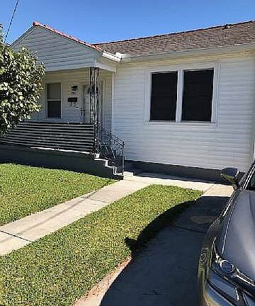 3rd image of 705 Harang Ave
