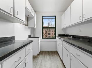43-16 48th St #F41, Sunnyside, NY 11104