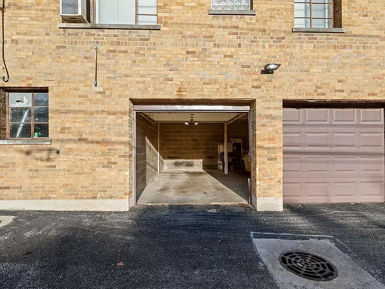 1539 Monroe Ave #2 — Photo 11