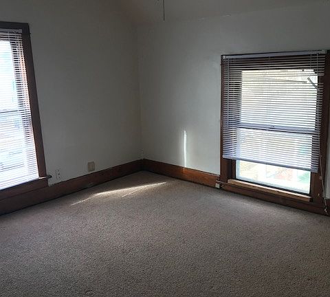 5th image of 1322 S 14th St