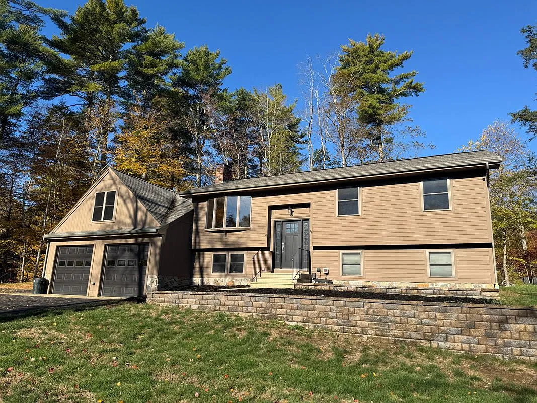 2 bed, 1.0 bath, 1000 sqft, $1,800 — Photo 1