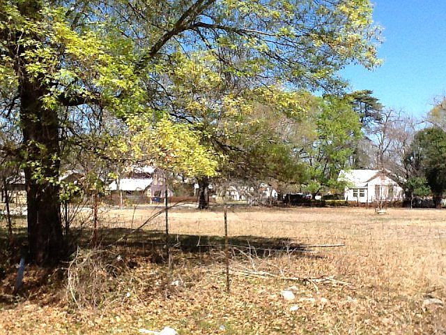 2nd image of 656-668 N Central Ave