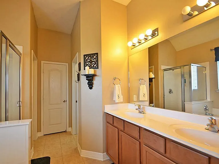 24562 Carlton Springs Ln — Photo 13