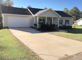 5385 Smith St, Graceville, FL 32440