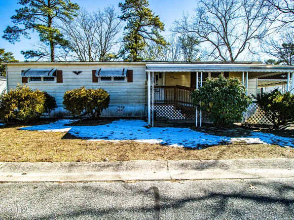 23 Panda Lane, Whiting, NJ 08759