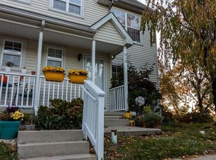 210 River Ct, Bordentown, NJ 08505