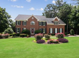 820 Weeping Willow Dr, Powder Springs, GA 30127