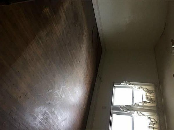 2nd image of 21-23 Elder St