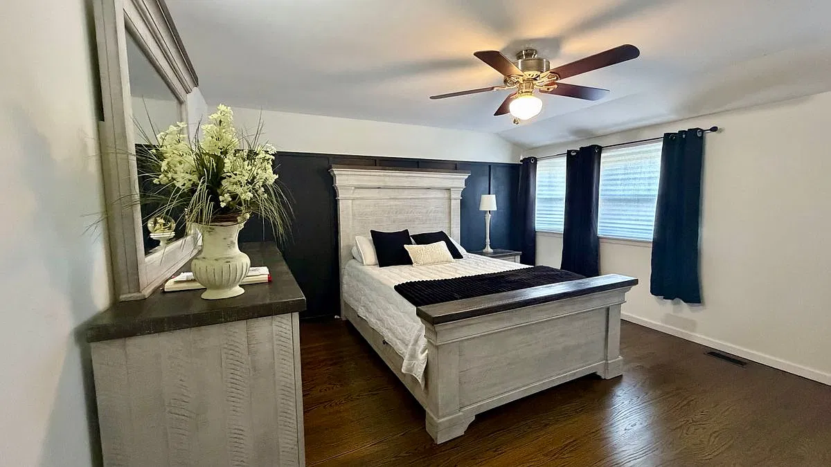4 bed, 2.0 bath, 1880 sqft, $3,295 — Photo 4