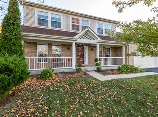 2609 Barrington Dr, Aurora, IL 60503