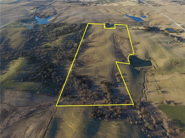 Idaho St, Murray, IA 50174
