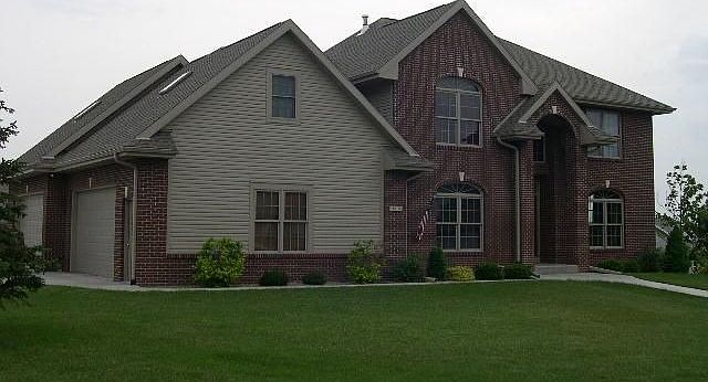 1st image of 3810 Briar Crest Dr