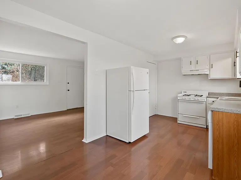 Baldwin Cathell Townhouses — Photo 2