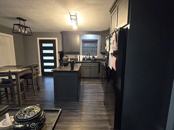 5825 Jamar Rd, Paris, TX 75462