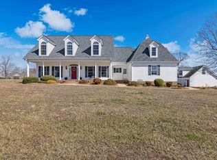 140 Glassy Rd, Landrum, SC 29356
