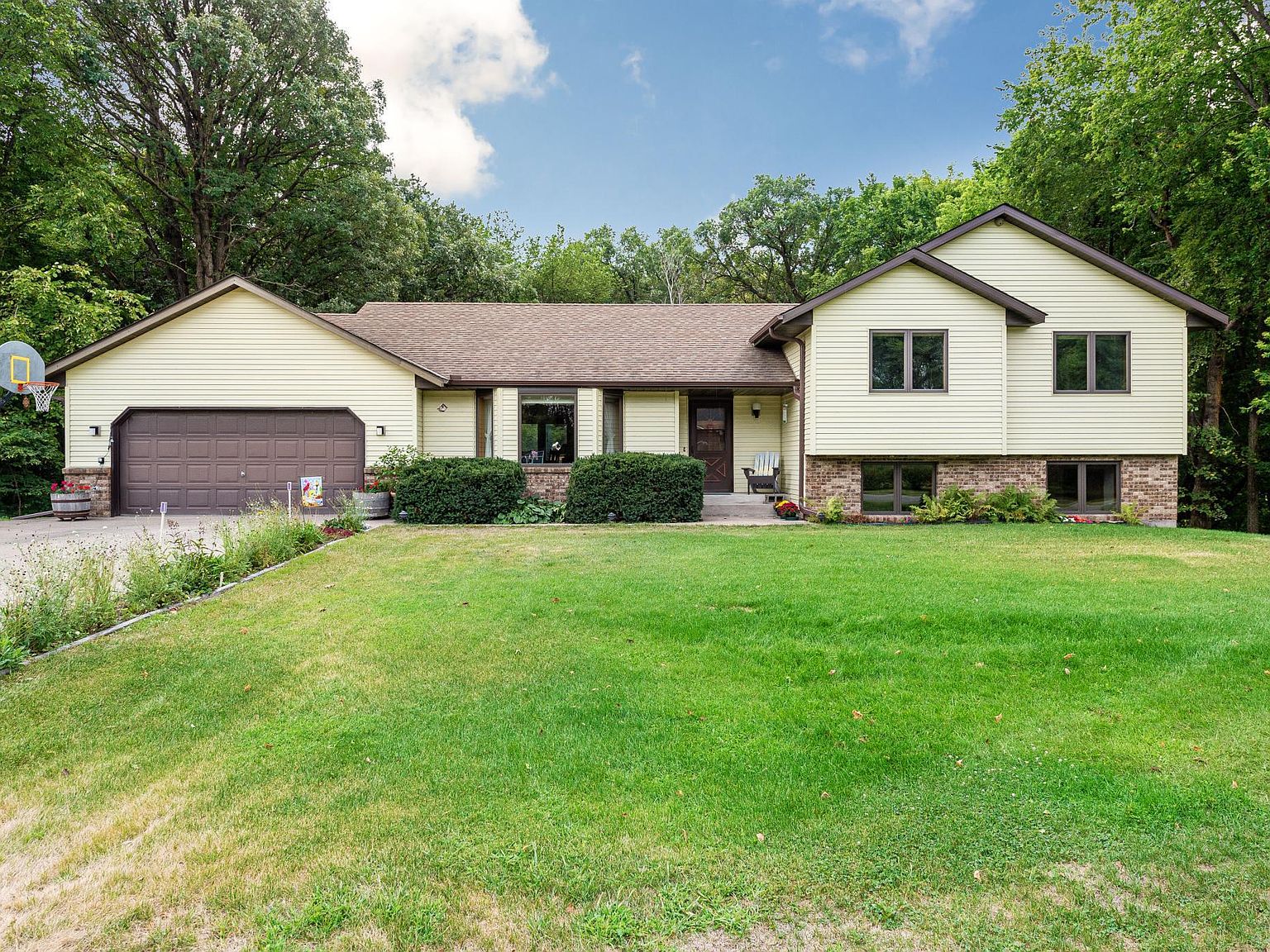 19495 181st Ave NW, Big Lake, MN 55309 | Zillow