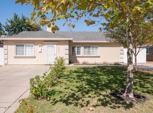 2213 Franco Ln, Sacramento, CA 95821