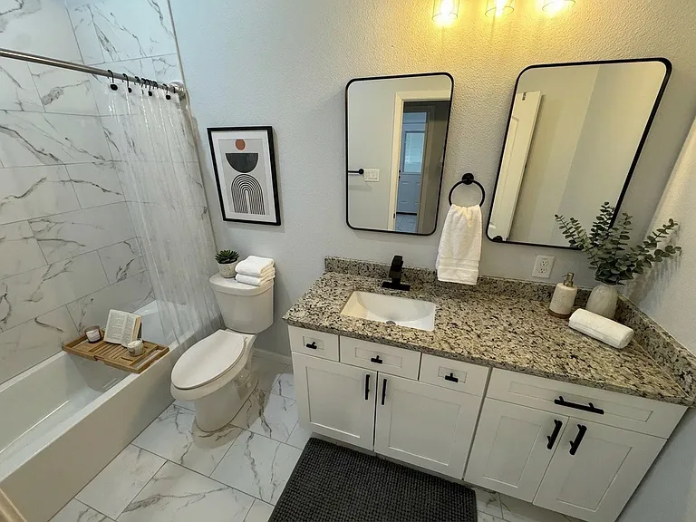 2213 Beverly Dr — Photo 21