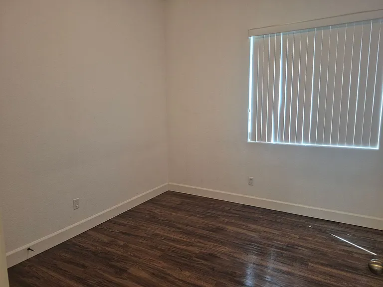 1700 Charm Way — Photo 16