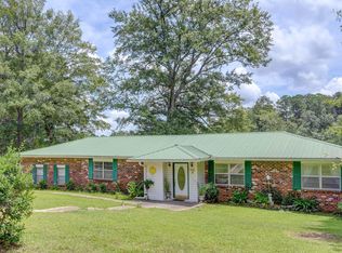 8880 Lake Flora Dr, Lauderdale, MS 39335