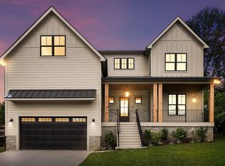 219 37th Ave N, Nashville, TN 37209