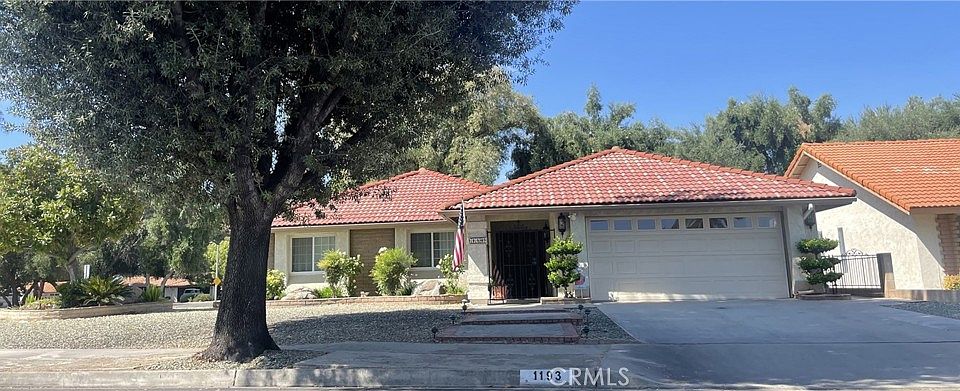 1st image of 1193 Lemon Gum Ln