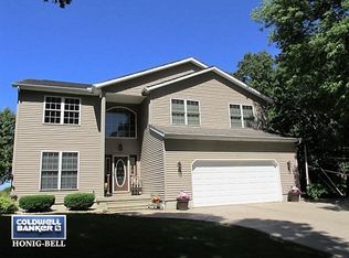 804 Columbus Rd, Streator, IL 61364