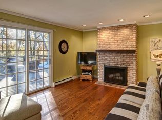 129 Hillymede Cir, Harrisburg, PA 17111