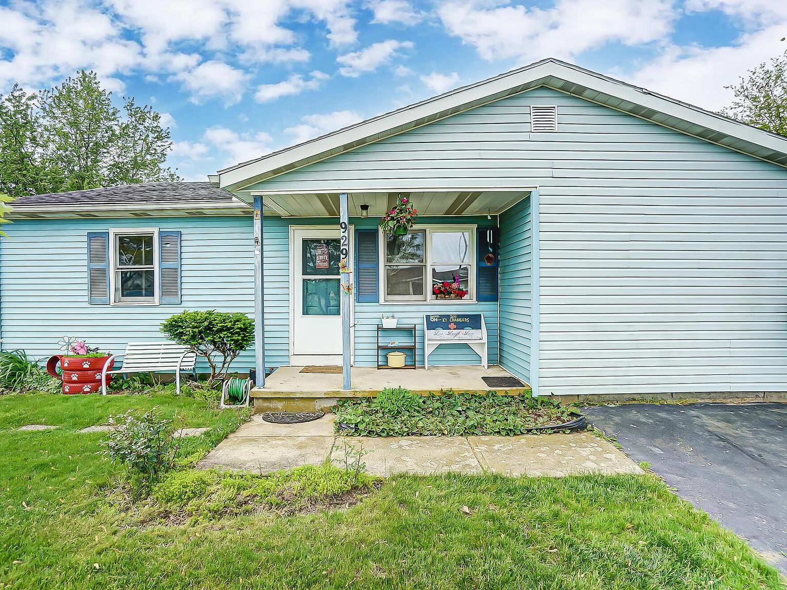 929 Kirkwood Dr, West Jefferson, OH 43162 Zillow