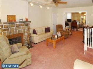 6525 Lebanon Ave, Philadelphia, PA 19151