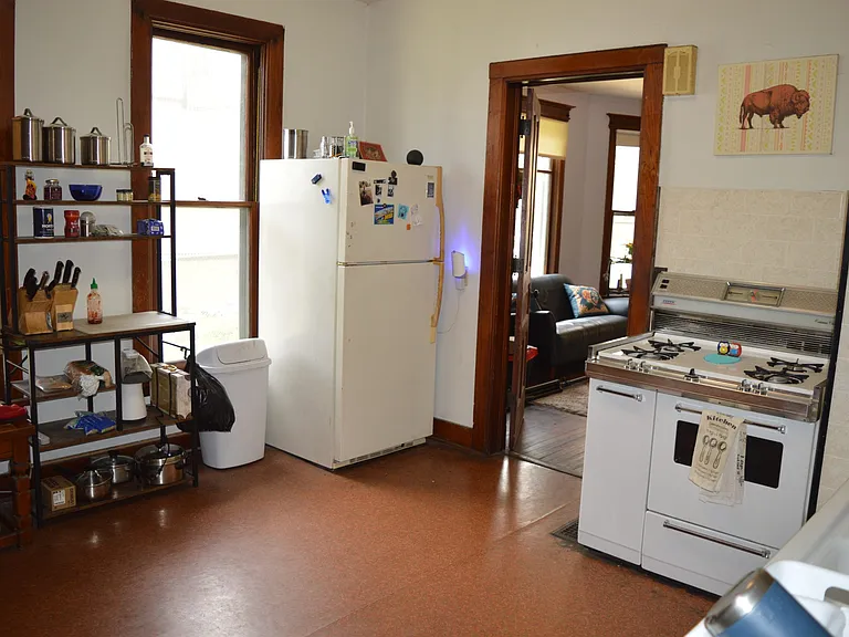 16 N Broom St #1 — Photo 3