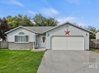 307 Quail Cove Cir, Fruitland, ID 83619