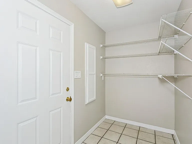 3780 Nobles St — Photo 6