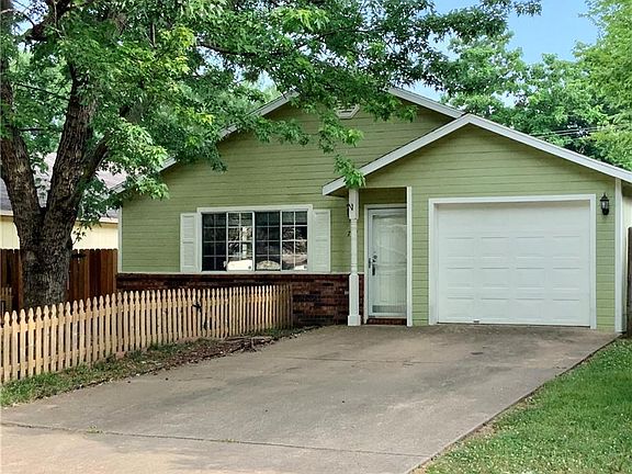 2nd image of 717 W Van Gogh Pl
