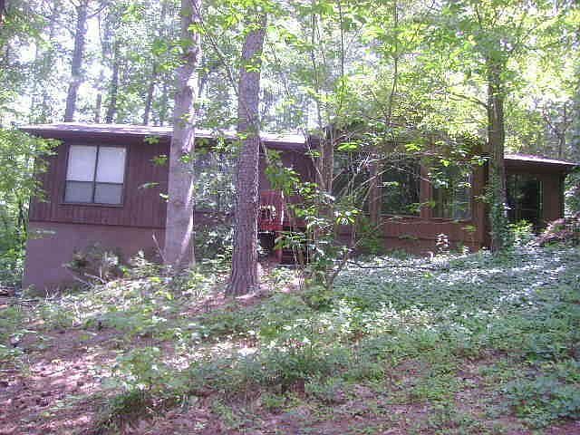 1st image of 3014 Oak Dr
