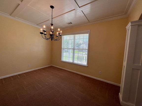 4th image of 206 Meyers Lake Dr