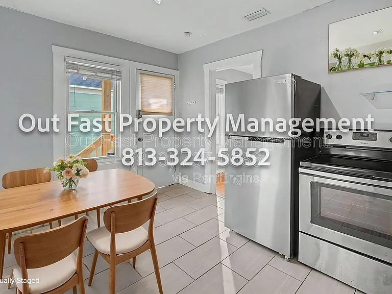 1718 W Hills Ave #D — Photo 11