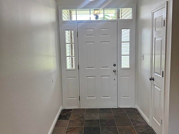 3rd image of 705 Ferdinand Dr