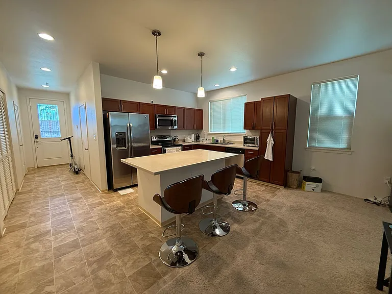 801 Kakala St #1801 — Photo 3