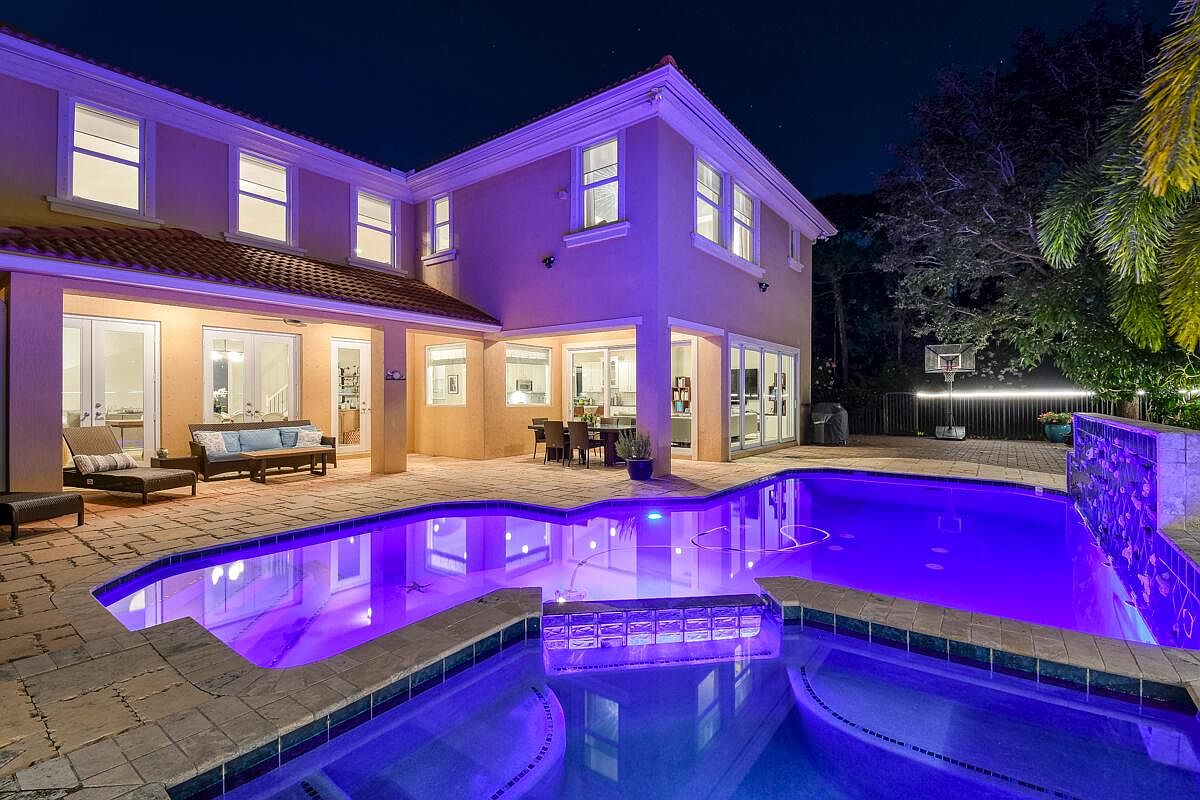 1143 Vintner Blvd, Palm Beach Gardens, FL 33410 Zillow